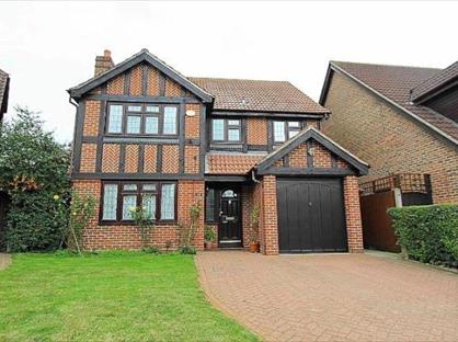 4 Bed Detached House, Kilpatrick Way, UB4