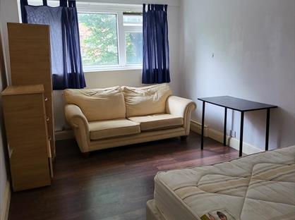 4 Bed Flat, Lisson Grove, NW1