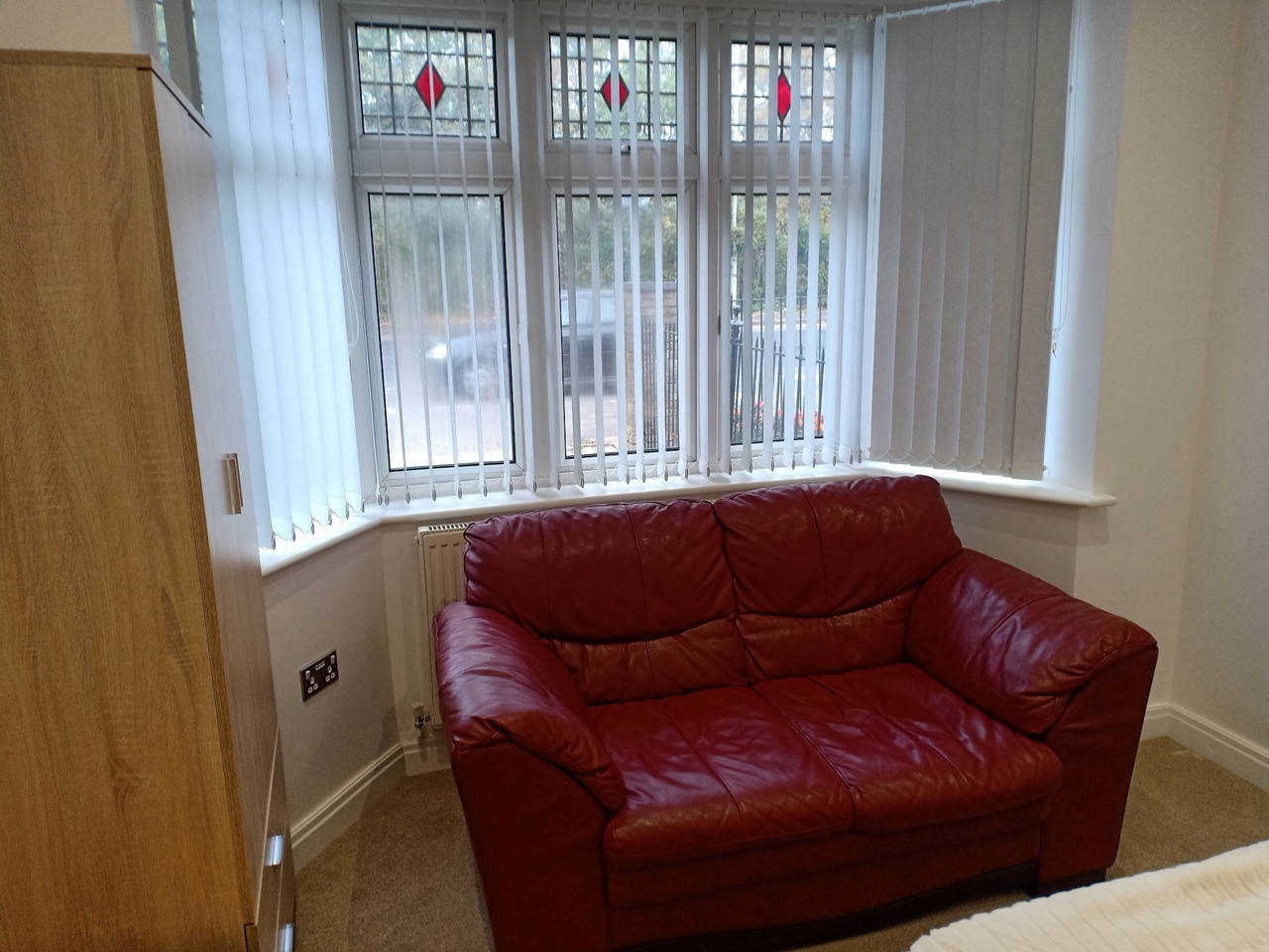 Croxley Green Studio Flat, Watford Road, WD3 To Rent Now for £1,050