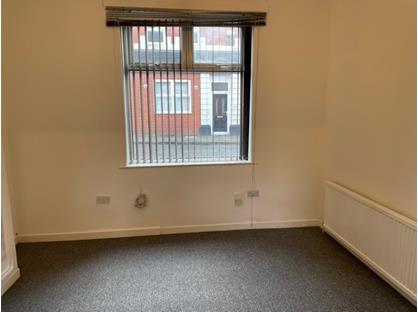 4 Bed Terraced House, Tower Street, OL10