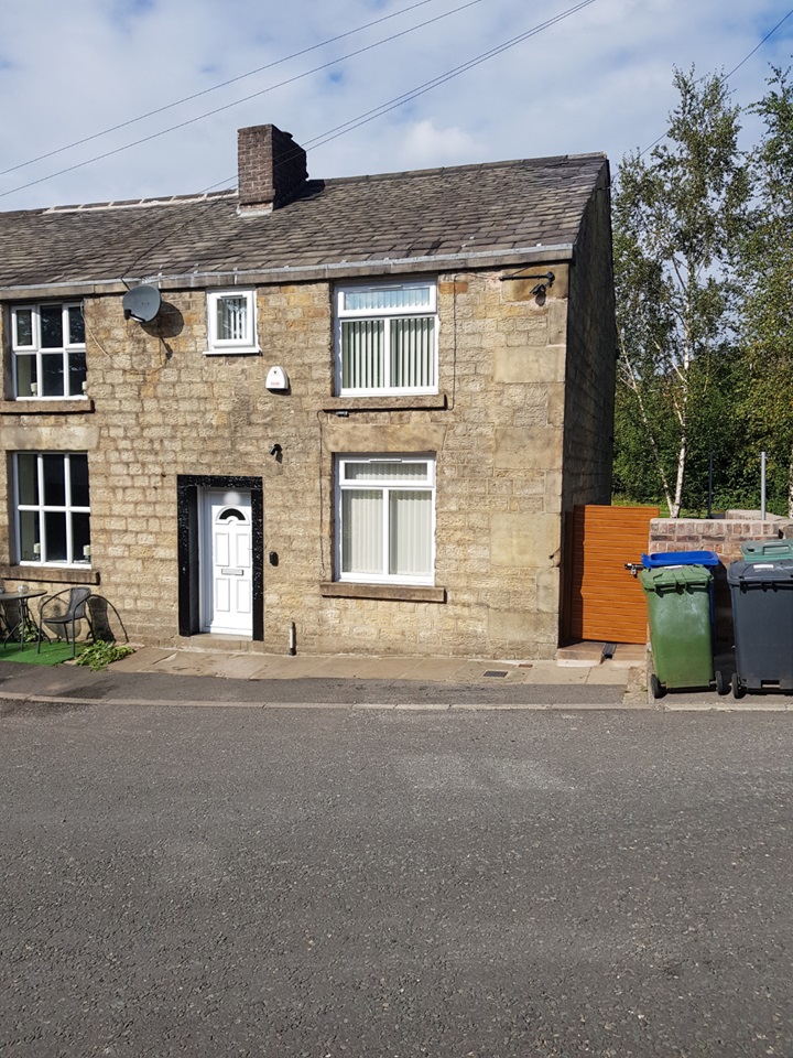 Bury 2 Bed End Terrace, Woodgate Hill Road, BL9 To Rent Now for £