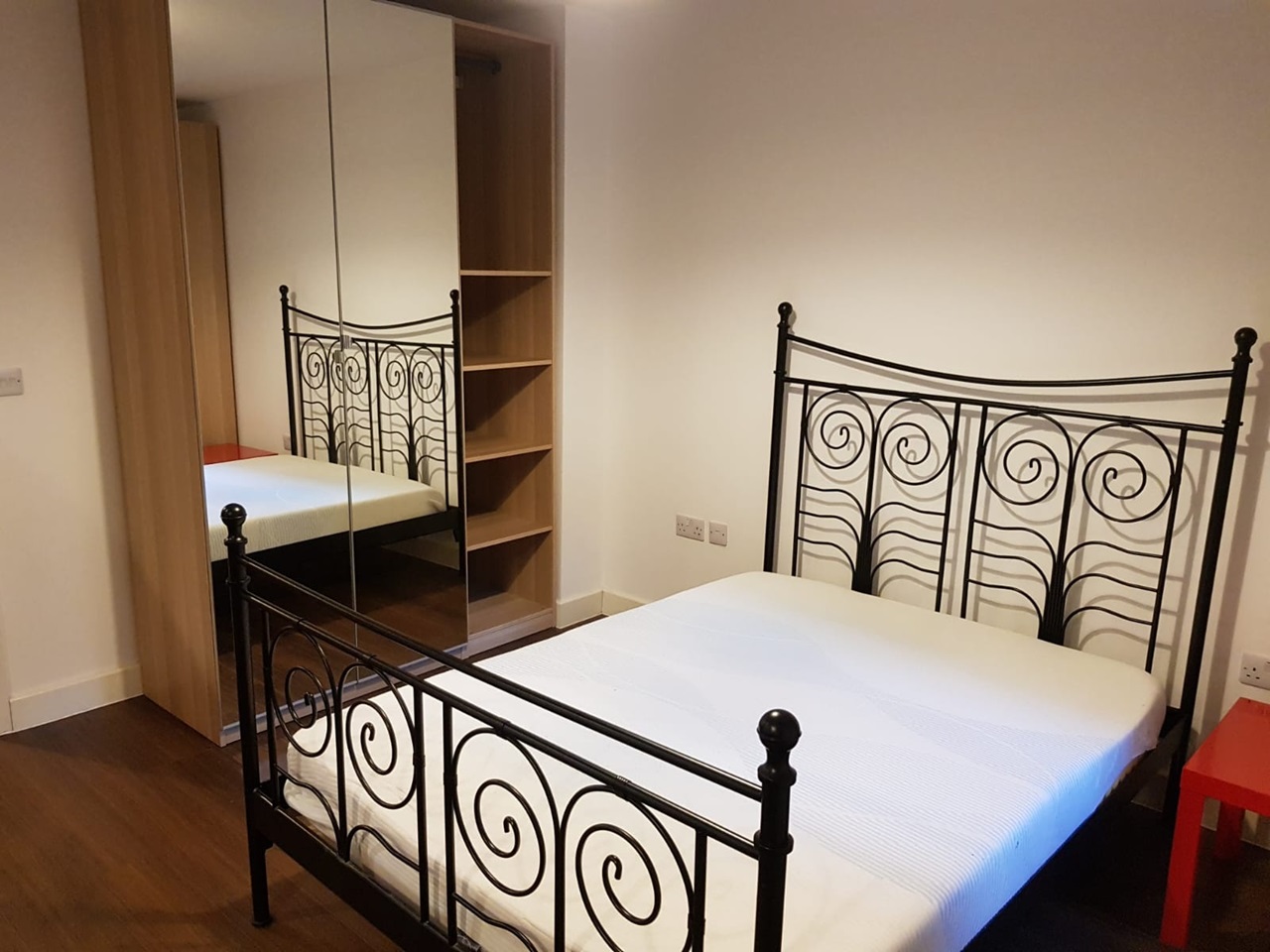 Additional image 2 of Studio Flat, Kennet House, RG1, N1 7GU