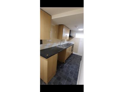 Studio Flat, Low Street, NG17