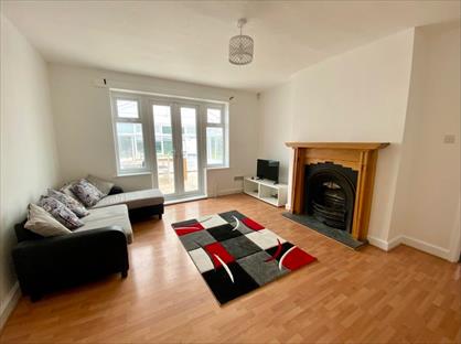3 Bed Terraced House, Ainsford Road, M20