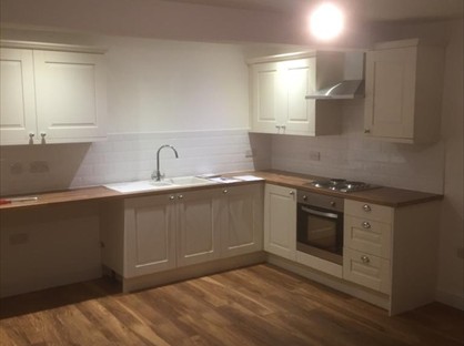 1 Bed Semi-Detached House, Albert Street, SK13