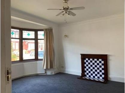 Room in a Shared House, Cowley Road, IG1