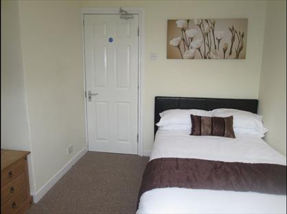 Room in a Shared House, Clifton Lane, S65