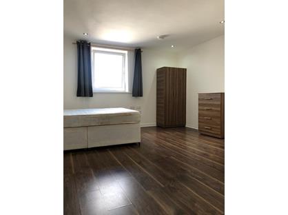 Studio Flat, Cranbrook House, SE20