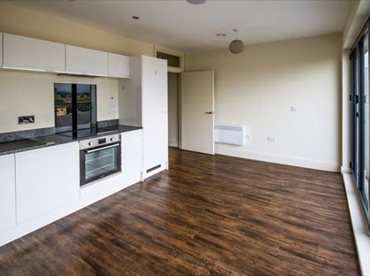 1 Bed Flat, Wellington House, CF11