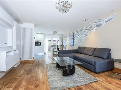 4 Bed Semi-Detached House, London, SE16
