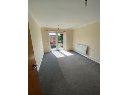 1 Bed Flat, Winston Drive, KT11