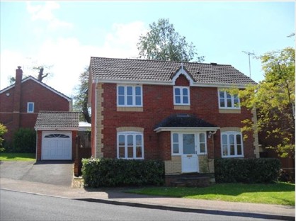 3 Bed Detached House, Julius Hill, RG42