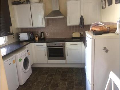 Room in a Shared Flat, Rayners Road, SW15