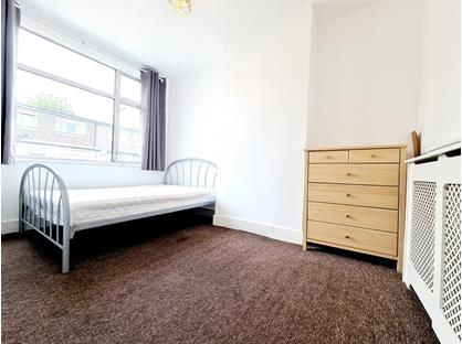 Room in a Shared House, Herbert Road, N15