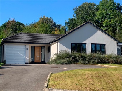 4 Bed Detached House, Valley Road, RG9