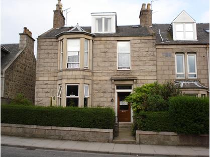 3 Bed Flat, Holburn Street, AB10