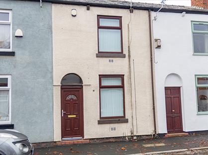2 Bed Terraced House, Henrietta Street, WN7