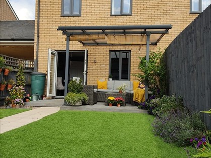 4 Bed Semi-Detached House, Selkirk Drive, MK14