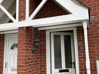 2 Bed Semi-Detached House, Netherfield Way, LE3