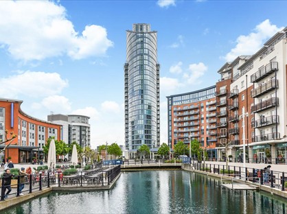 Studio Flat, Portsmouth, PO1