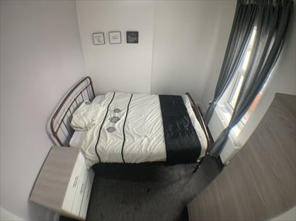 Room in a Shared House, White Street, WA1