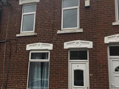 3 Bed Terraced House, Grafton Street, WF10