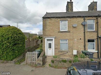 3 Bed End Terrace, Wakefield Road, HD8
