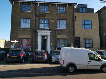 2 Bed Flat, Sydenham Road, CR0