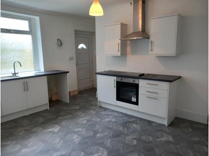 2 Bed Terraced House, Moss Street, HD4