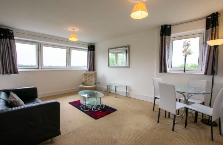 1 Bed Flat, Thirlemere House, B15