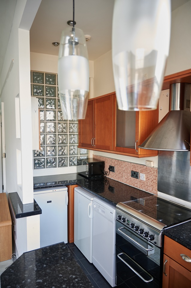 Additional image 3 of 2 Bed Flat, St. Aubyns, BN3, N1 7GU