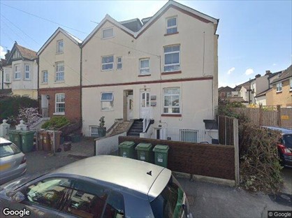 2 Bed Flat, Waterloo Road, SM1