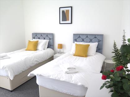 4 Bed Terraced House, Stoneley Road, CW1