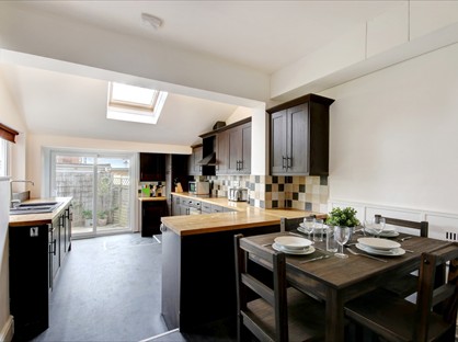 Room in a Shared House, Croft Road, SN1