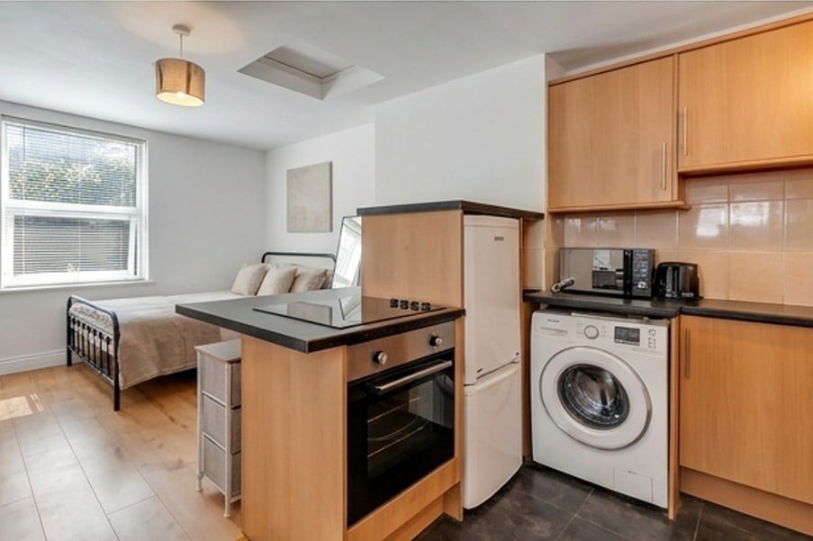 Studio Flat, Belmont Road, BS6 photo 4