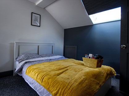 5 Bed Terraced House, Beeley Street, M6