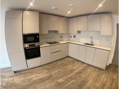 2 Bed Flat, High Road, NW10