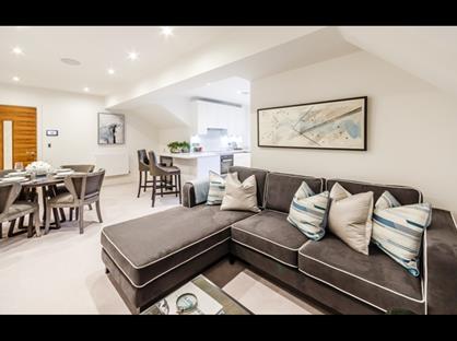 2 Bed Penthouse, Rainville Road, W6