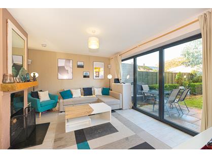 3 Bed Semi-Detached House, Deeside Road, SW17