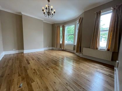 2 Bed Maisonette, Petley Road, W6