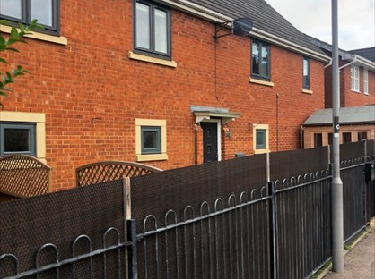 2 Bed Semi-Detached House, Oriel Close, MK12