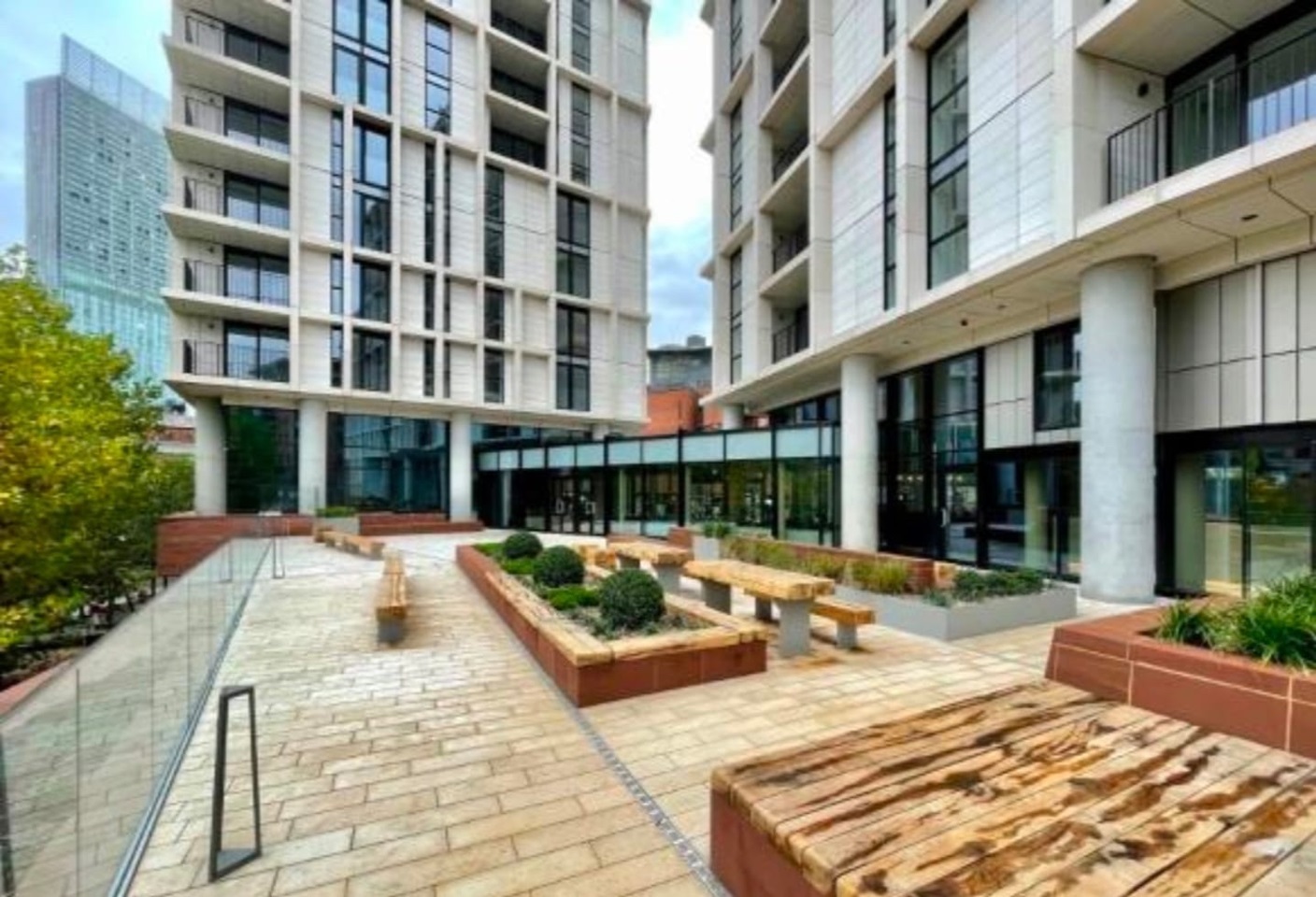 2 Bed Flat, Castle Wharf, M15