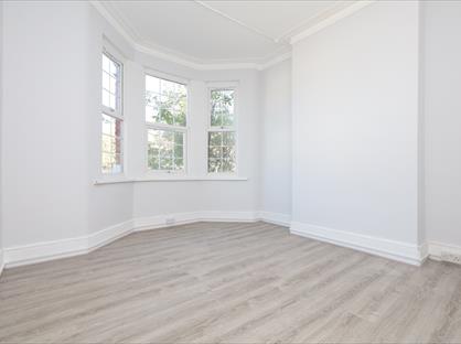 3 Bed Maisonette, Lyndhurst, N22