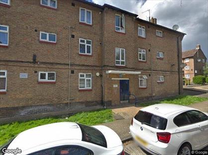 3 Bed Flat, Welling, DA16