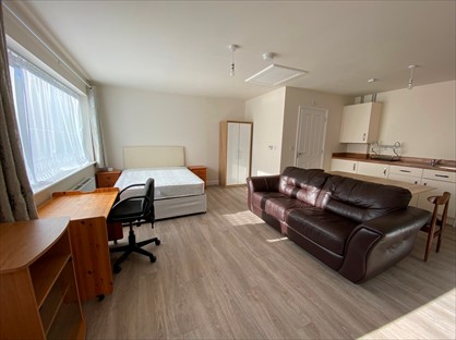 Studio Flat, Britannia Walk, CB2