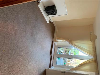 1 Bed Flat, Wellesley Road, TQ1