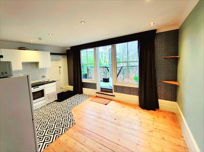 1 Bed Flat, The Counting House, PE13