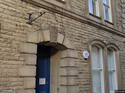 1 Bed Flat, Bond Sreet, WF17