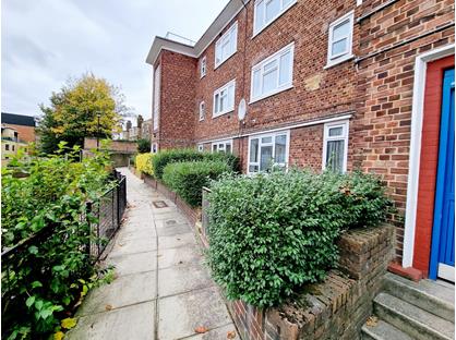 1 Bed Flat, Moreton Close, E5