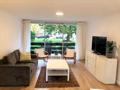 3 Bed Flat, Thackeray Court, W5